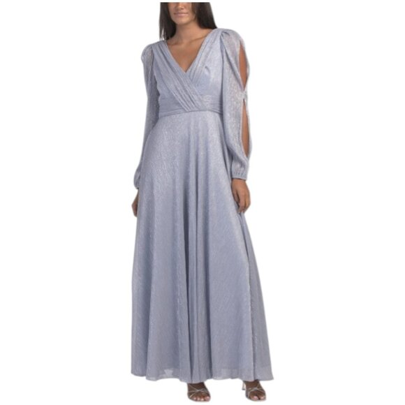 Betsy & Adam Dresses & Skirts - BETSY & ADAM Long Sleeve Pleated Shine Dress